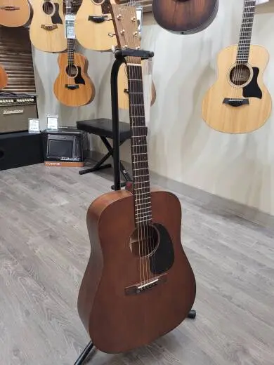 Martin Guitars - D-15M 2
